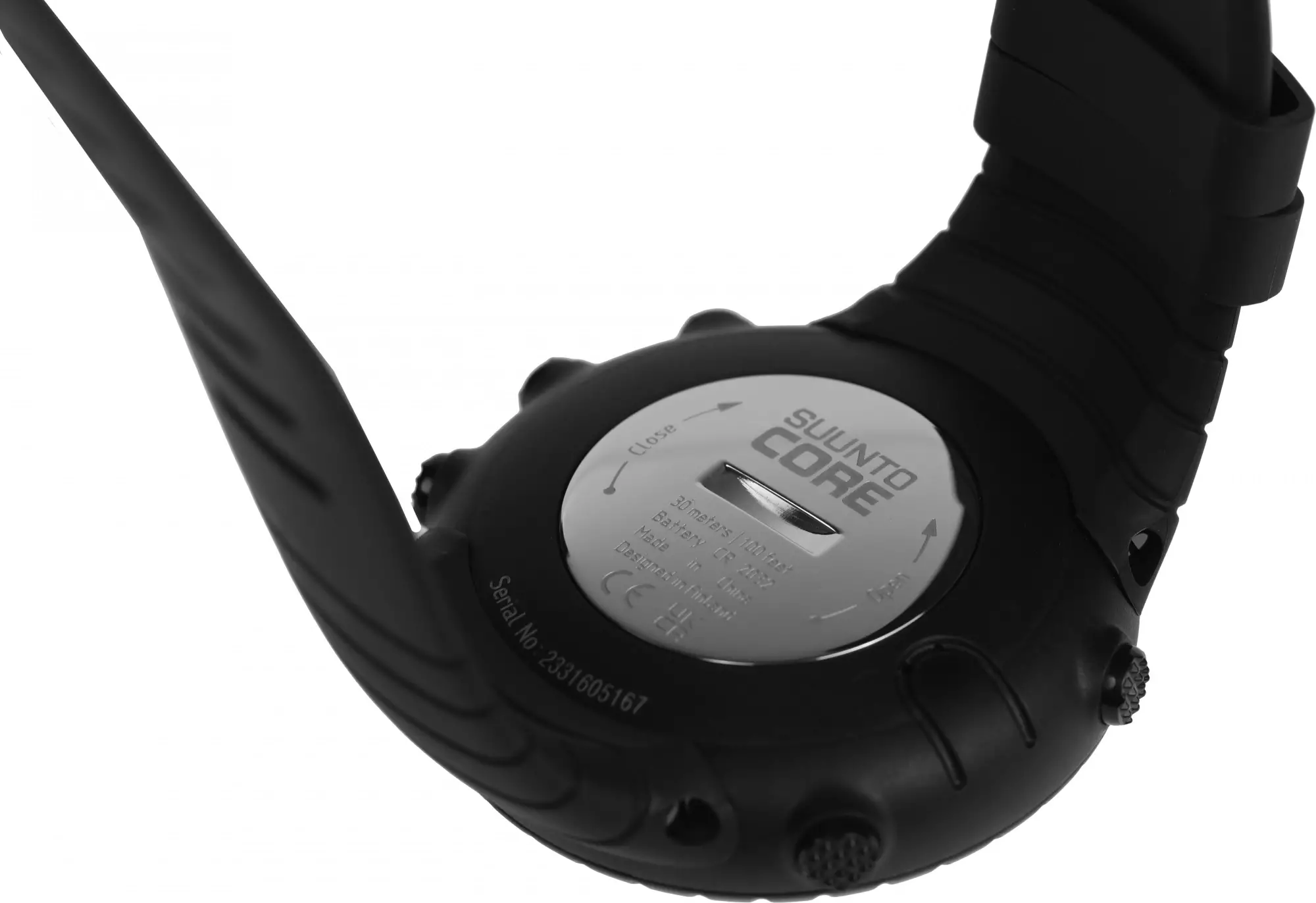 Обзор смарт-часов SUUNTO Core: надежный спутник для активного образа жизни и приключений в черном исполнении
