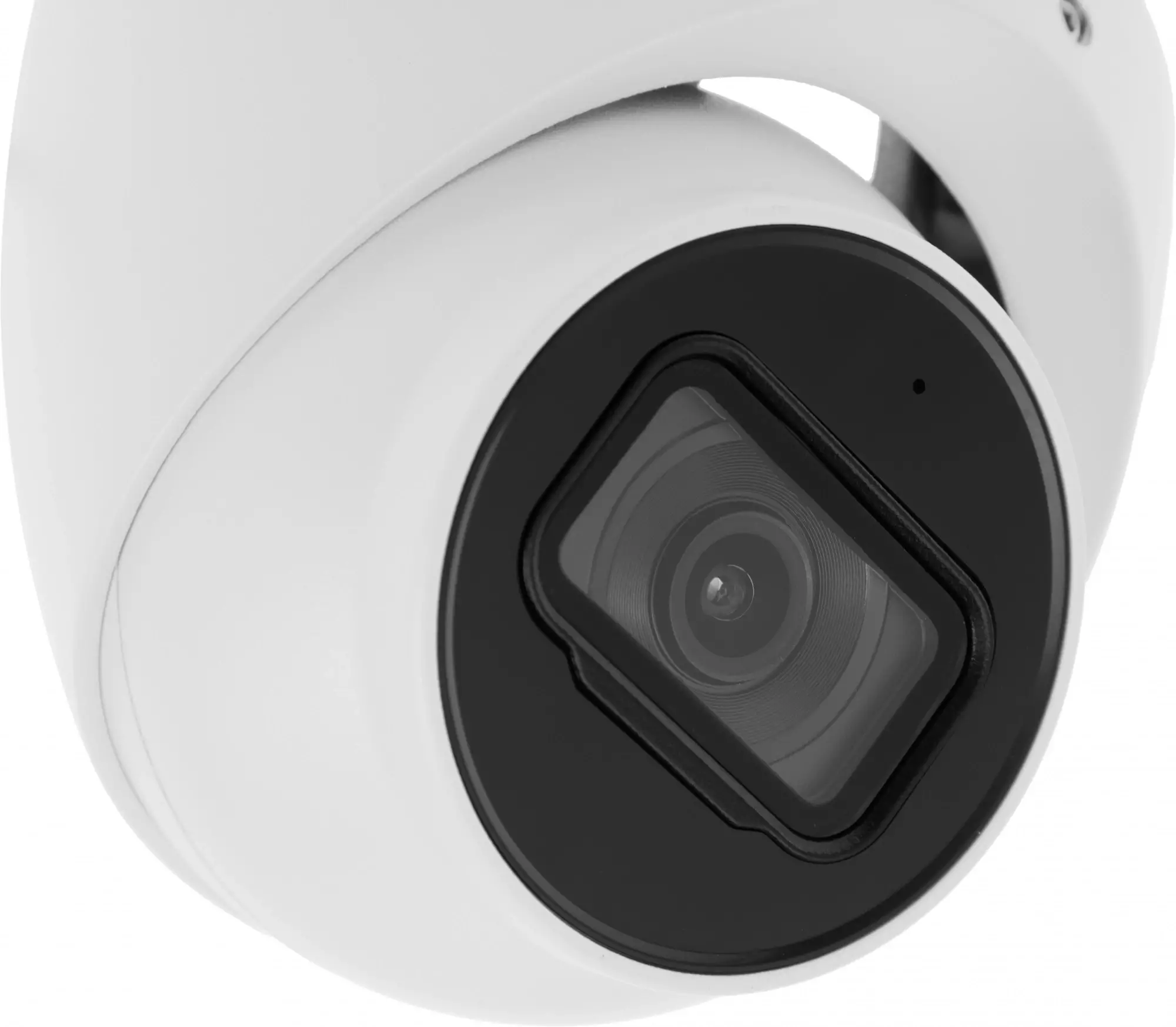 Обзор камеры видеонаблюдения Dahua DH-IPC-HDW3241EMP-S: надежная защита и превосходное качество изображения в элегантном белом корпусе.